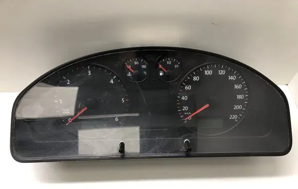 Volkswagen Transporter - Caravelle T5 Speedometer (instrument cluster) 88311346