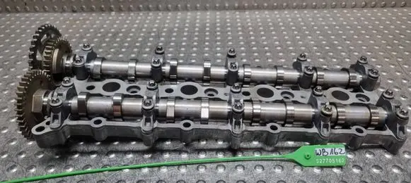 BMW 5 F10 F11 Camshaft S27705162 8575437 8575438
