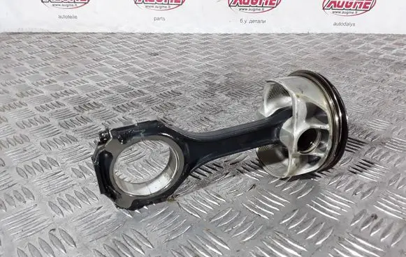 Mercedes-Benz S W222 Piston with connecting rod 1054