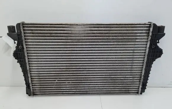 Volkswagen Sharan Intercooler radiator 7M3145804