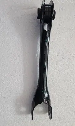 Tesla Model Y Rear control arm 104442700C 104442700G
