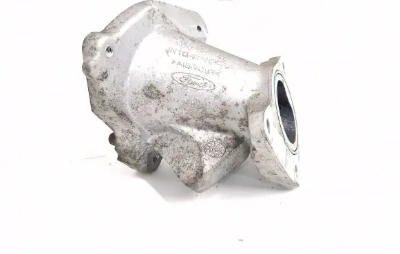Ford Focus EGR valve line/pipe/hose JN1Q9P484AA