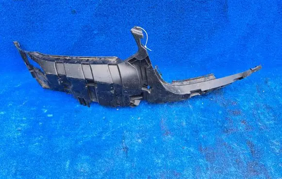 BMW X4 G02 Front bumper mounting bracket 8081896