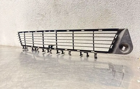 Opel Vectra C Front bumper lower grill 09186126 794000002 0551004542