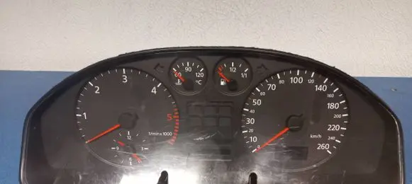 Audi A4 S4 B5 8D Speedometer (instrument cluster) 8D0919861A 110008884001
