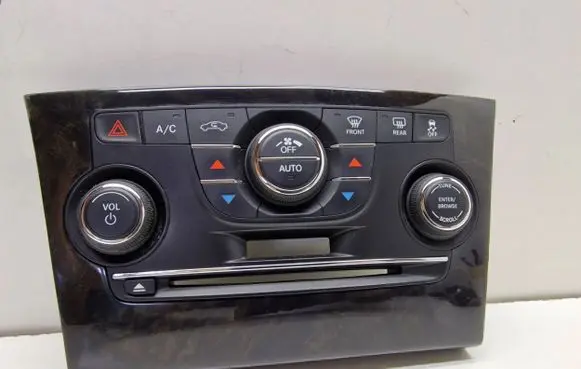 Lancia Thema Climate control unit 1UW97AAAAA 1317488Z02B 26777H