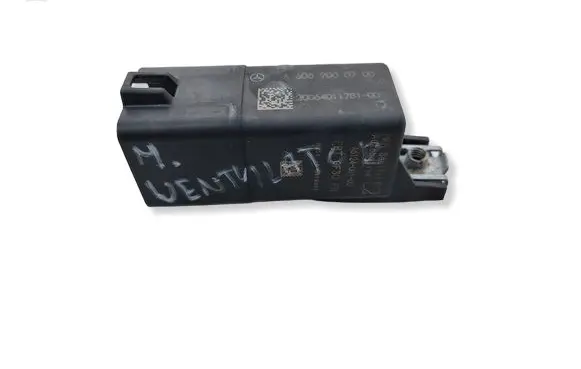 Mercedes-Benz A W177 Coolant fan relay A6089000700