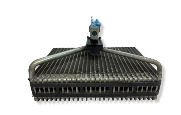 Air conditioning (A/C) radiator (interior)