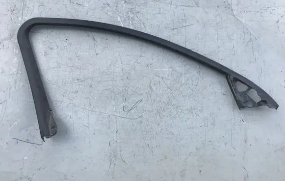 Opel Insignia A Front door window/glass frame 013256885 13256885