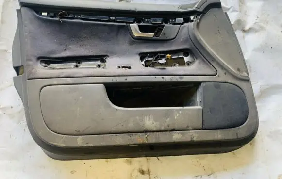 Audi A4 S4 B6 8E 8H Front door card panel trim 8E1867105