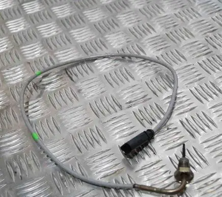 Audi Q3 8U Oil temperature sensor 04L906088EA