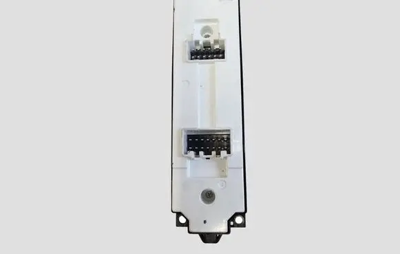 Mazda 3 II Electric window control switch 5AA798EA02 BEK666350