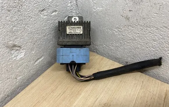 Ford Mondeo MK IV Glow plug pre-heat relay 9M5Q12A343AA PBCTF812