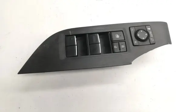 Toyota RAV 4 (XA50) Electric window control switch 8404042030 LHD