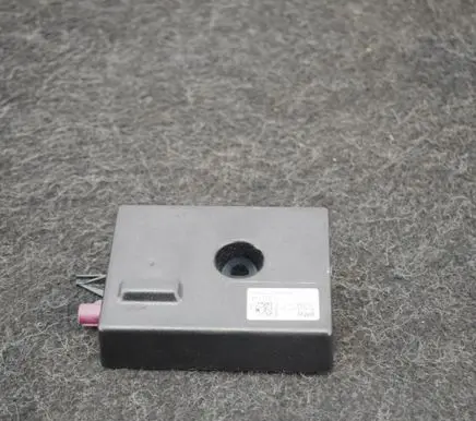 BMW 2 F22 F23 Aerial antenna amplifier 9230911