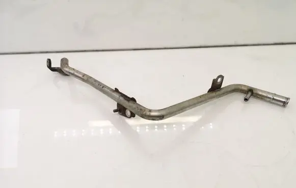 Toyota Avensis T250 Engine coolant pipe/hose