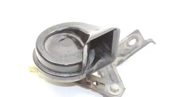 Renault Trafic III (X82) Horn signal 256105748R