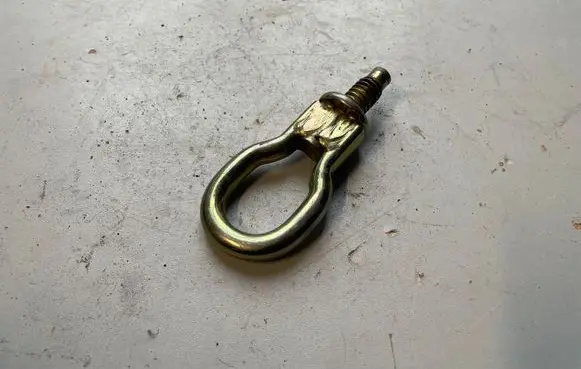Ford Focus C-MAX Towing hook eye 