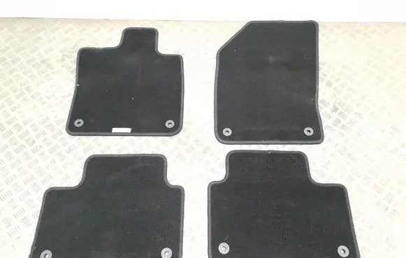 Volvo S60 Car floor mat set 31463145