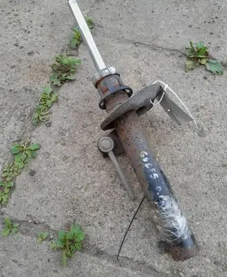 Volkswagen Golf V Front shock absorber/damper 1K0413031BF 25L4H3