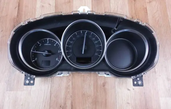 Mazda CX-5 Speedometer (instrument cluster) GLKA1JC KA1J55471C KA1J