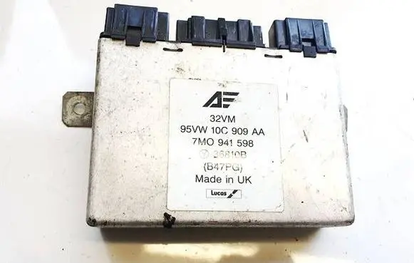 Volkswagen Sharan Light module LCM 95vw10c909aa 7m0941598