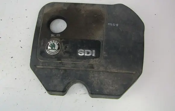 Skoda Fabia Mk1 (6Y) Engine cover (trim) 