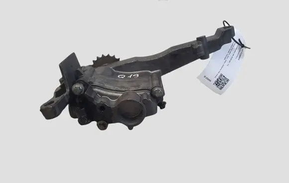 Mercedes-Benz ML W164 Oil pump 6421810901