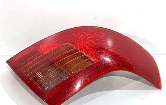 Suzuki Swift I Rear/tail lights 