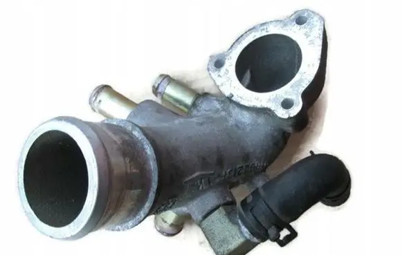 Jeep Cherokee III KJ Engine coolant pipe/hose