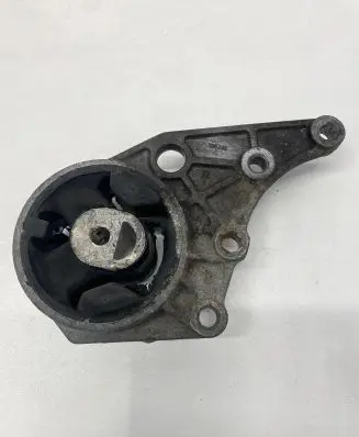 Chrysler Voyager Gearbox mount 30674B