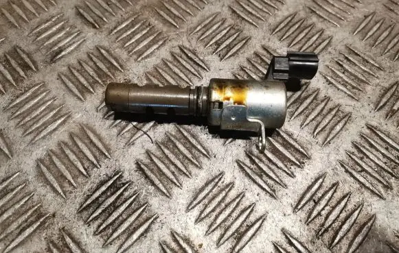 Lexus IS 220D-250-350 Turbo solenoid valve 1533031020
