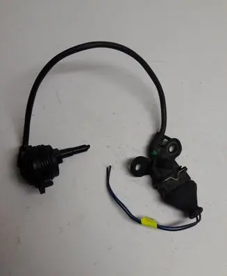 Volkswagen PASSAT B5.5 Reversing light switch sensor 012919823F