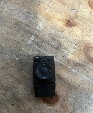 Volkswagen Golf IV Wing mirror switch 3b1959565b