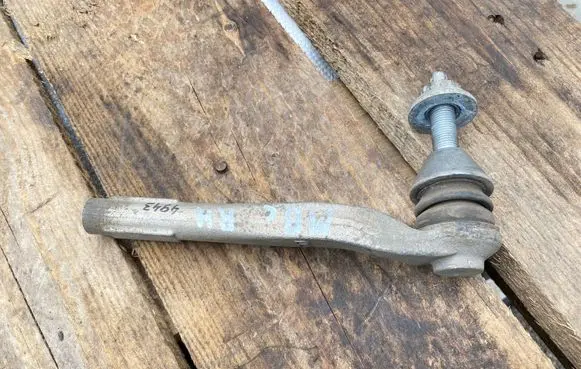 Mercedes-Benz C W205 Steering tie rod end 02504931101