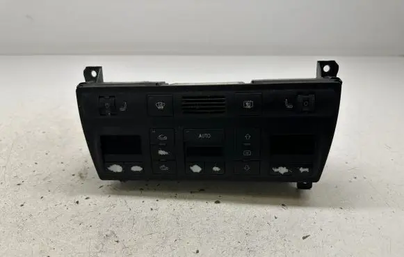 Audi A6 S6 C5 4B Climate control unit 4B0820043AB 5HB00760451