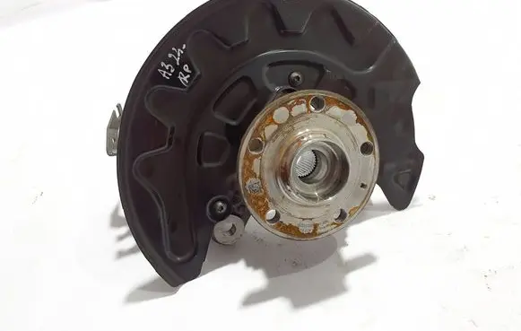 Audi A3 8Y Front wheel hub 5WA407255