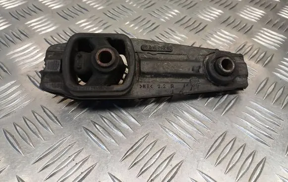Peugeot 207 Gearbox mounting bracket 9681675280