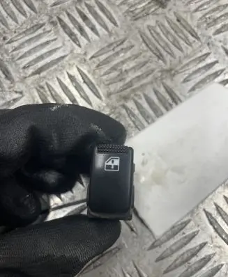 KIA Sorento Electric window control switch 478515B112