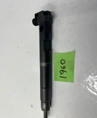 Mercedes-Benz Sprinter W906 Fuel injector A6510700587 EMBR00002D