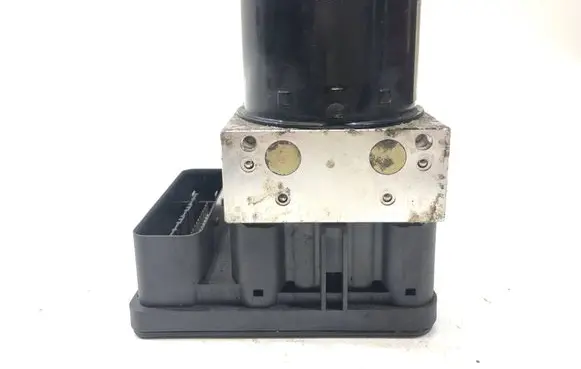 Volvo V50 ABS Pump 30672504