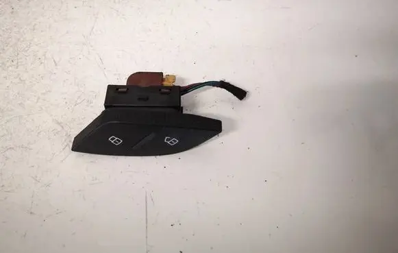 Audi A3 S3 8V Central locking switch button 8V2962108