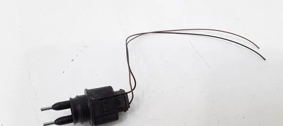 Volkswagen PASSAT B5.5 Coolant level sensor 1J0973202