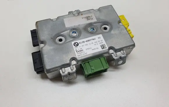 BMW 5 E60 E61 Door control unit/module 6957760 61356957760 6135695776001
