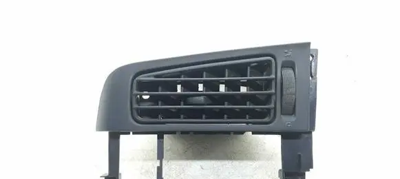 Volkswagen Golf III Dash center air vent grill 1H6819703