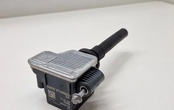 BMW 2 Active Tourer U06 High voltage ignition coil 9798865