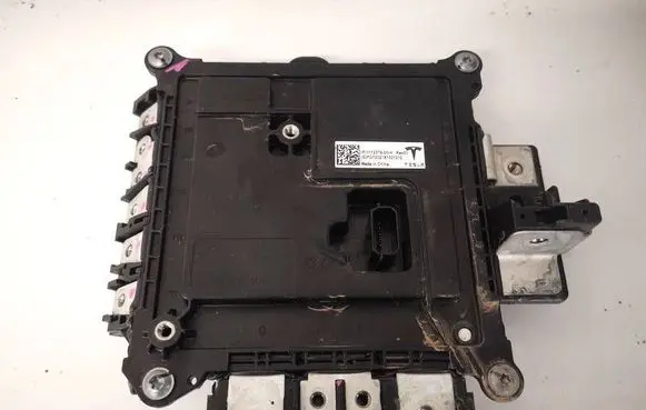 Tesla Model S Other control units/modules 111237900H