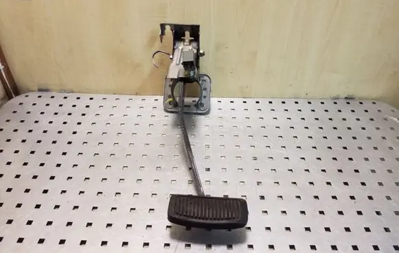 Brake pedal