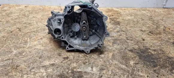Volkswagen Up Manual 5 speed gearbox RNY