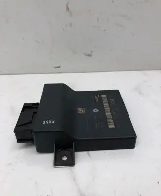 Audi A6 S6 C6 4F Gateway control module 4F0907468D 4E0910468M